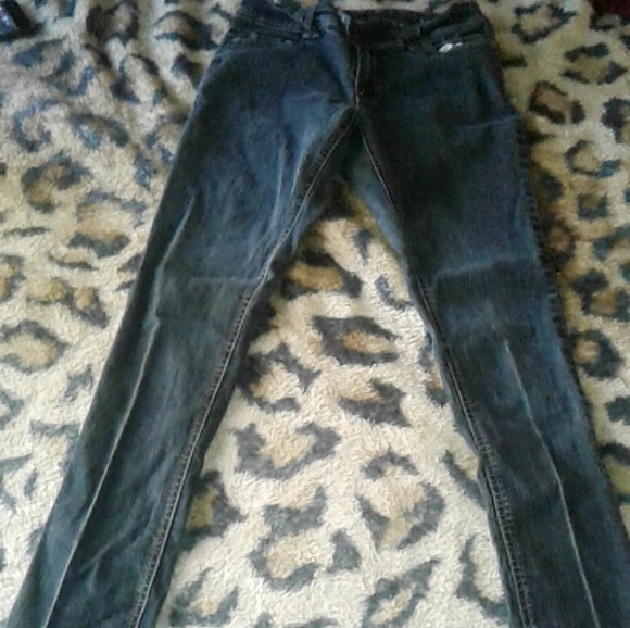 fitted jeans - Picture 3 of 8